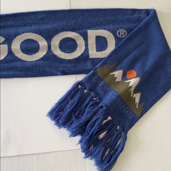Life is Good Scarf - Picture 3 of 3
